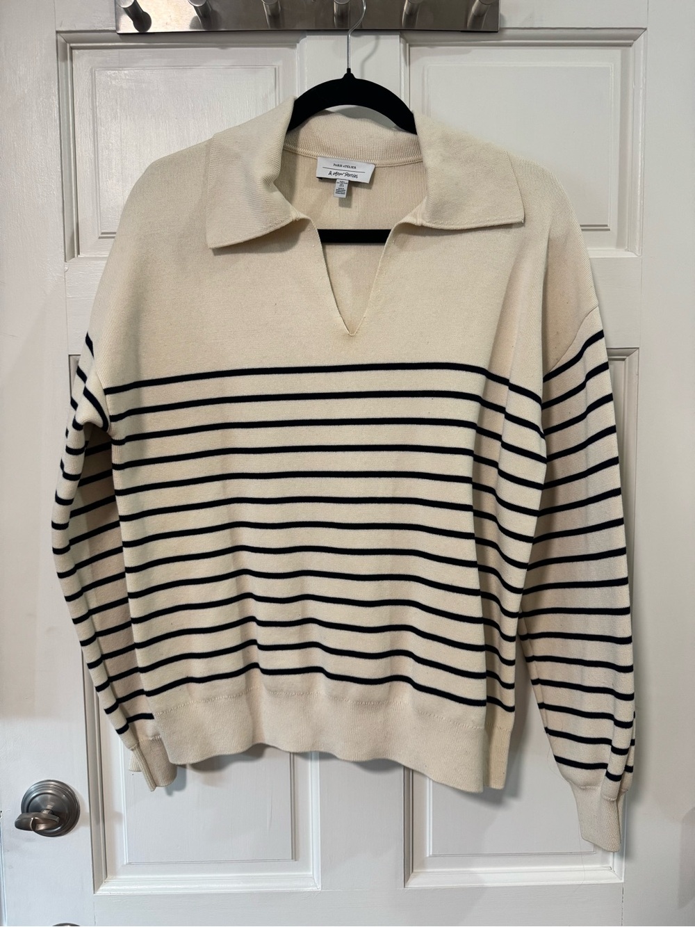 Like New & Other Stories Classic Striped V-Neck Collar Sweater - Ivory/Black
